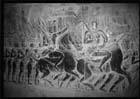 093 Fresque de soldats dans une des galeries d'Angkor Wat