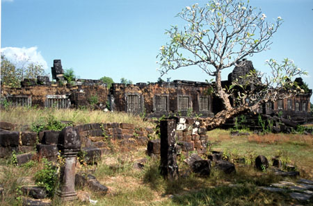 0067a Ruines du temple Khmère de Vat Phou