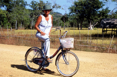 0070 Le vélo, moyen de transport insdipensable...