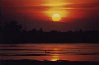 0002 Coucher de soleil sur les bords du Mékong à Vientiane